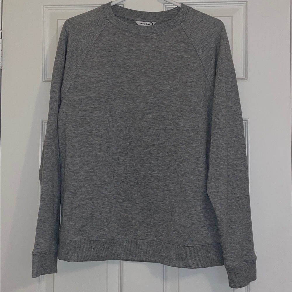 🩶 New! Ripzone Ultra Soft Grey Crewneck Sweatshirt